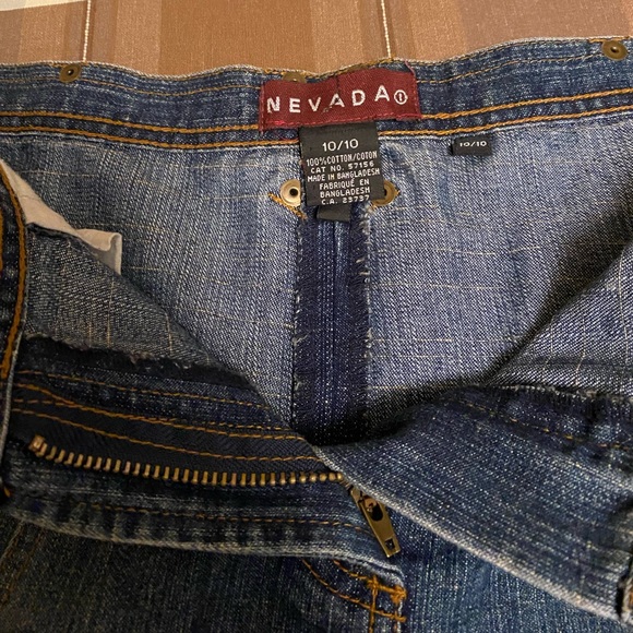 Vintage Denim Frilled Skirt w/ Beautiful Stiching Detail - Picture 7 of 8